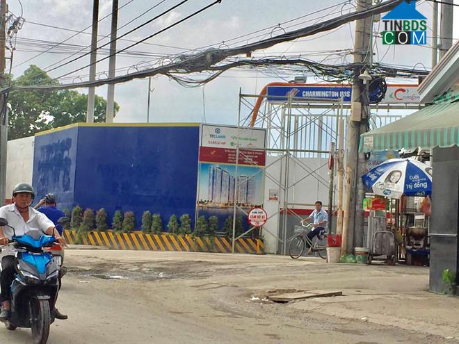 Thông tin thu hồi giấy phép dự án Charmington Iris khiến các khách hàng lo lắng. Ảnh: Sơn Sơn