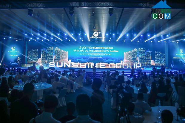 Ảnh Mãn nhãn với đêm ra mắt Sunshine Group tại Sài Gòn