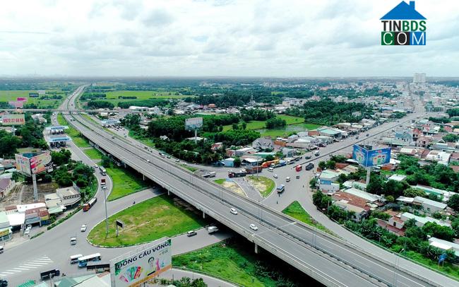 Ảnh Tp.HCM kiến nghị sớm đầu tư 2 tuyến cao tốc đi Bình Phước, Tây Ninh