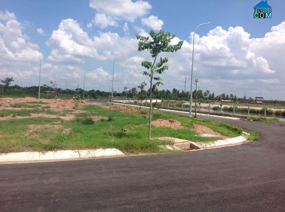 Ảnh Dòng tiền chuyển hướng mạnh hơn vào phân khúc đất nền thay vì căn hộ
