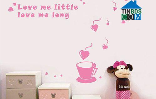 Ảnh Phòng bé màu sắc với decal xinh xắn