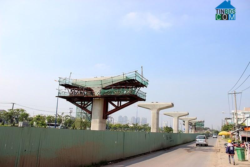 Do chậm vốn, tuyến metro số 1 vẫn phải nằm chờ. Ảnh: Hoàng Giang