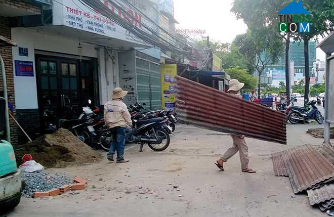 Ảnh Người dùng lạc vào “mê hồn trận” trên thị trường vật liệu xây dựng