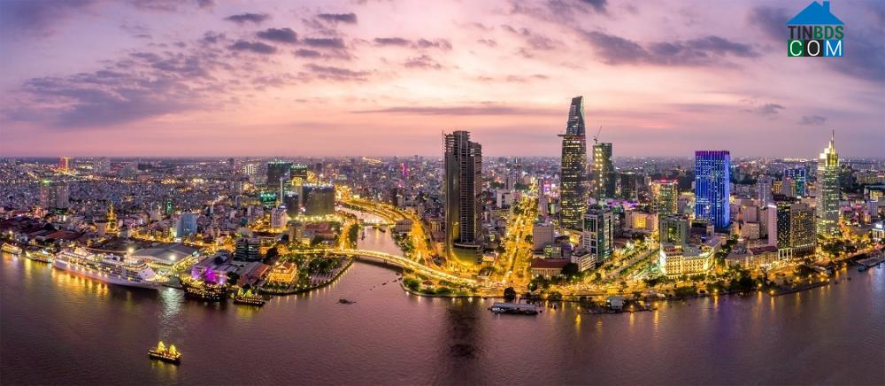 Tp.HCM và Hà Nội đều đang thu hút những khoản đầu tư khổng lồ từ các công ty công nghệ đa  quốc gia, điển hình như Microsoft, LG, Intel và đáng chú ý nhất là Samsung. Ảnh minh họa