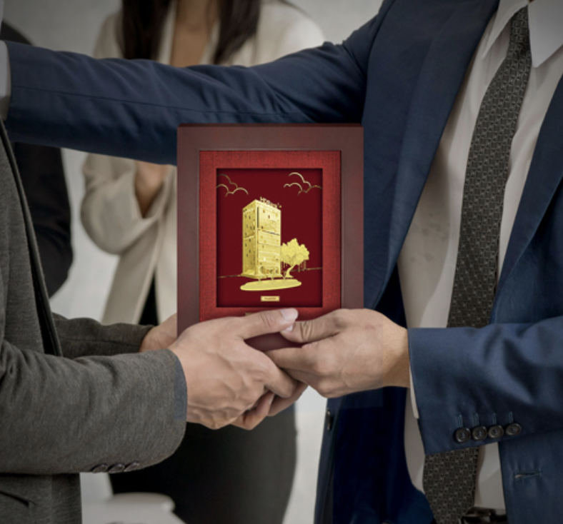 Ảnh Prima Art gợi ý quà vàng cao cấp cho năm mới Tân Sửu