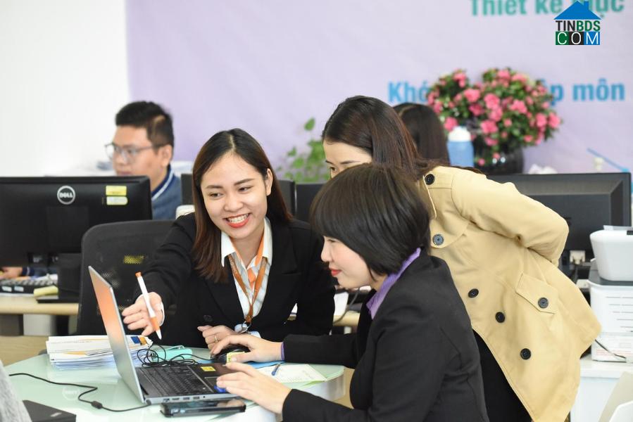 Ảnh Trúng đậm chứng khoán, dân đầu tư rót tiền vào nhà đất