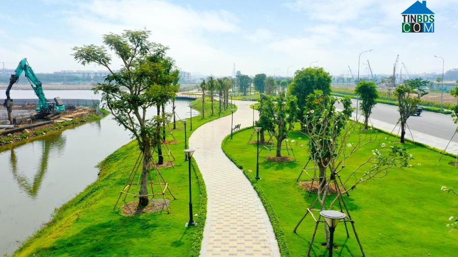 Tuyến phố đi bộ dọc kênh Sông Trăng được mô phỏng theo tuyến Phố đi bộ ở Rio de Janeiro, Brazil - Ảnh: ĐP