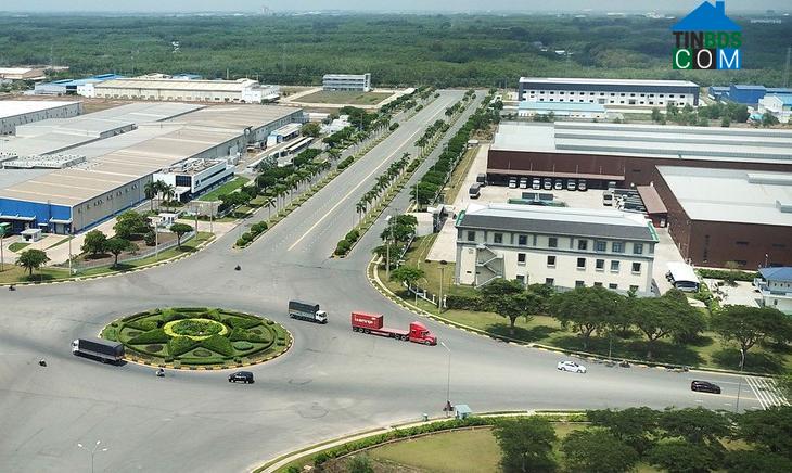 Bất động sản công nghiệp có sự tăng trưởng mạnh mẽ thời gian qua dù phải đối mặt muôn vàn khó khăn