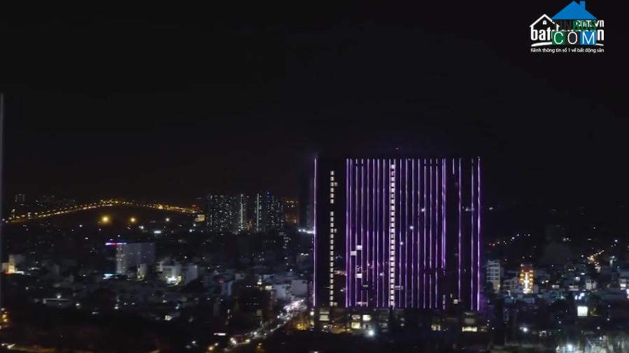 Trình chiếu ánh sáng tại tòa S1 của dự án Sunshine City Sài Gòn