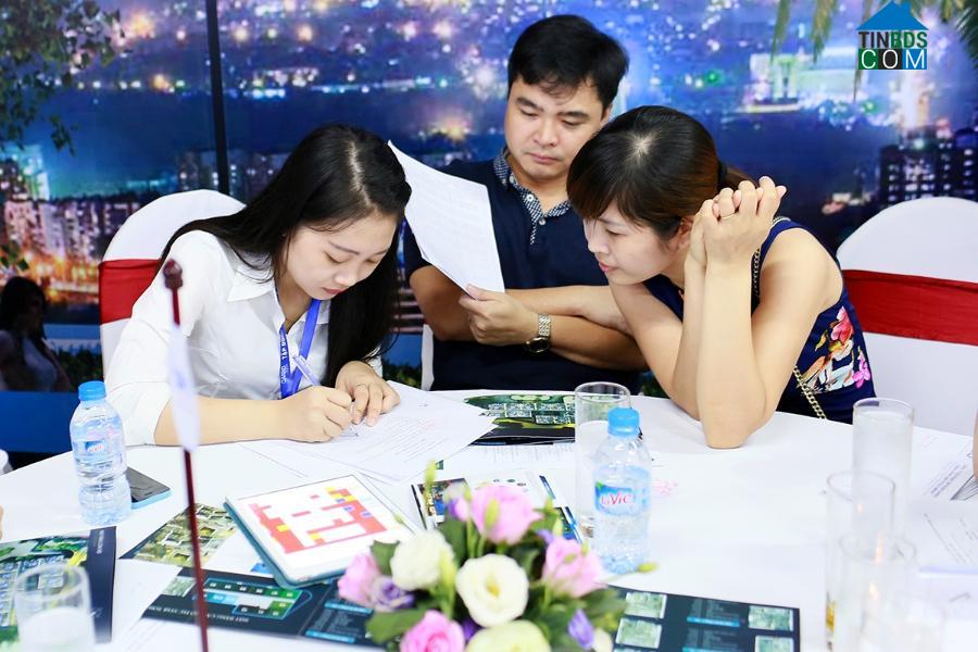 Ảnh Ôm mộng “bắt đáy” khi thị trường nhà đất hạ nhiệt