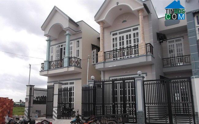 Ảnh Bất chấp đại dịch, nhà riêng vùng ven tăng giá đều