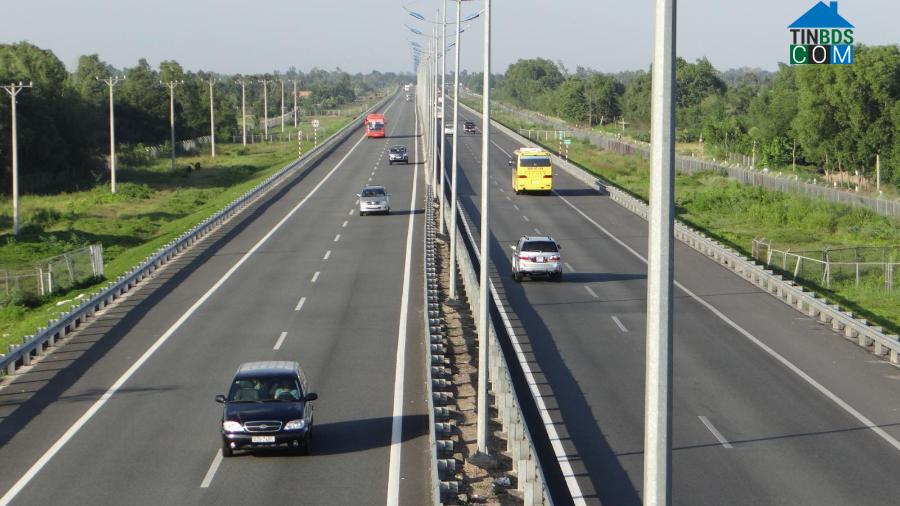 Vùng ĐBSCL sẽ được đầu tư mạnh về hạ tầng giao thông trong thời gian tới. Ảnh minh hoạ