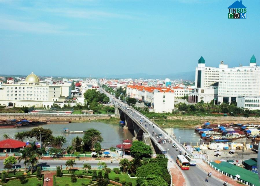 TP. Móng Cái, Quảng Ninh. Ảnh: NDH