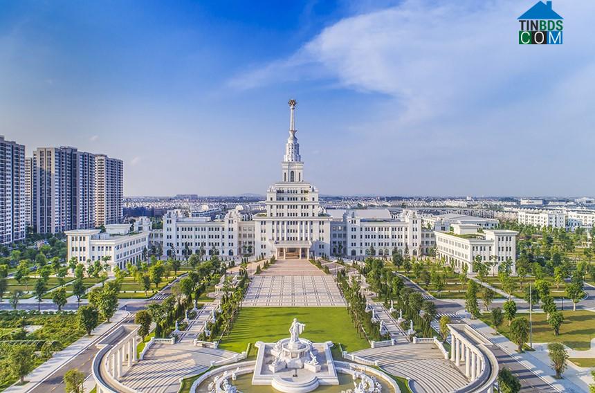 Ảnh Căn hộ cao cấp bán chênh hàng trăm triệu giữa thời dịch