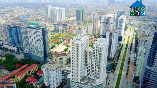 Giá căn hộ chung cư trung và cao cấp tại Hà Nội và TP.HCM tiếp tục tăng trong quý 2/2021