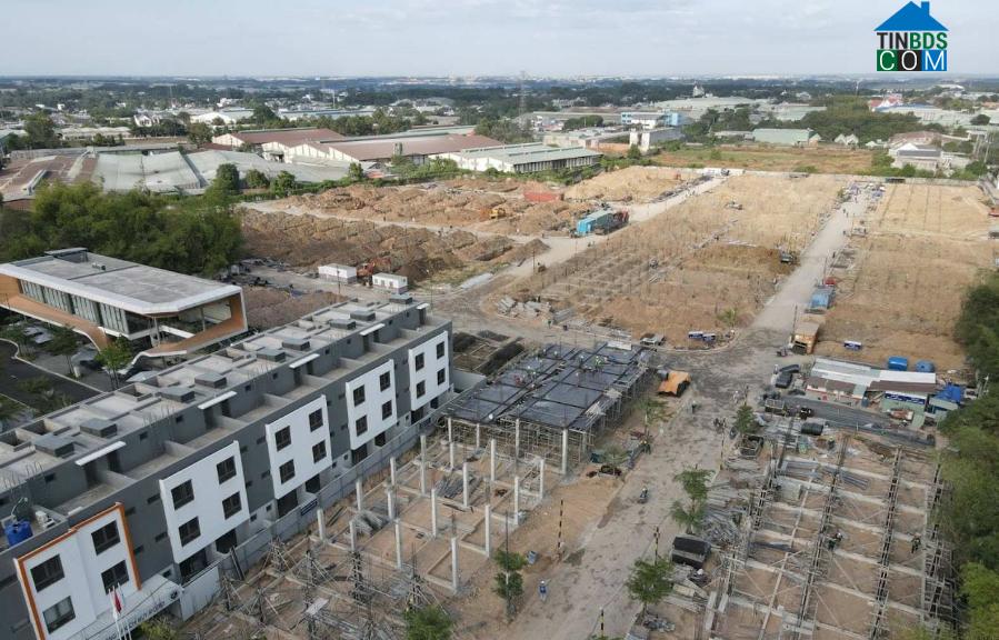 Giá nhà đất tại các đô thị vệ tinh TP.HCM liên tục “tăng nhiệt”