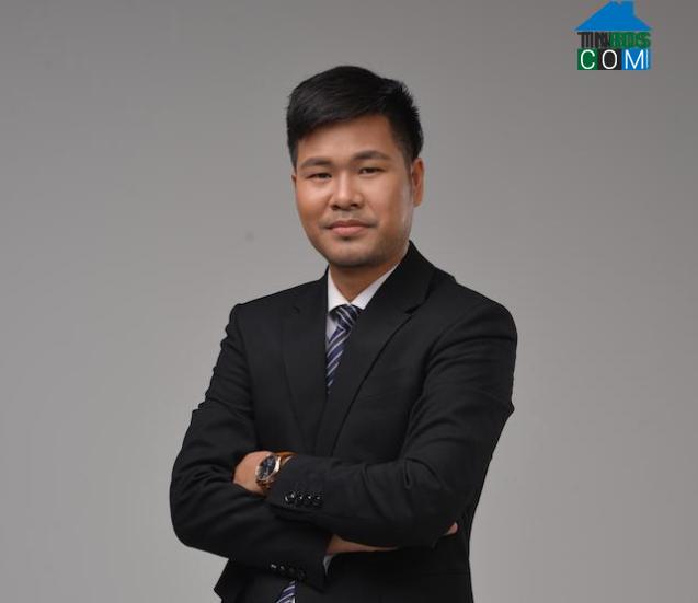 Ông Trần Minh, một môi giới kỳ cựu đã có nhiều năm trong nghề bất động sản