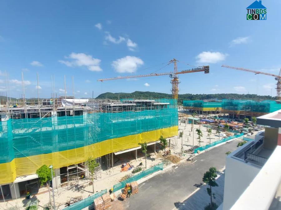 Ảnh Áp lực thanh toán lớn, nhà đầu tư căn hộ vội vã “bán lúa non”