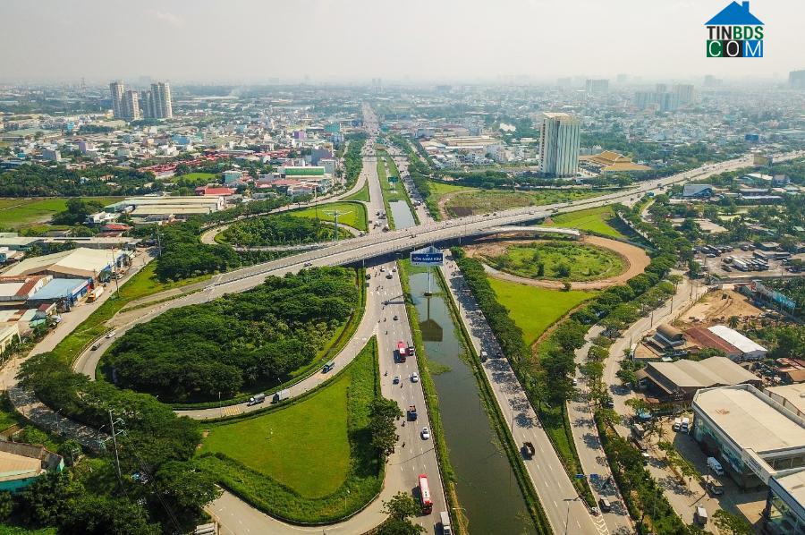 Thị trường BĐS dự báo sẽ phục hồi nhờ các động lực phát triển từ hạ tầng và gói hỗ trợ của chính phủ. Ảnh minh họa