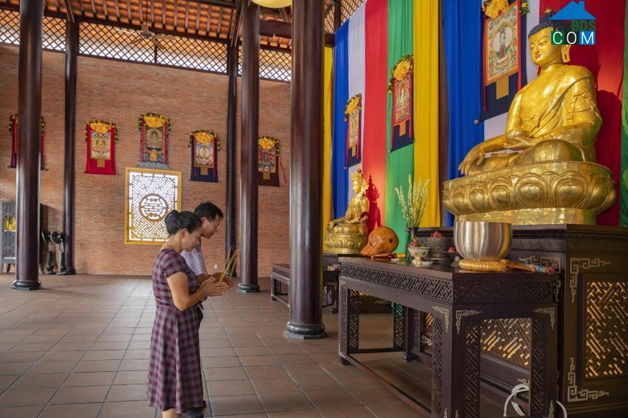 Thiền Viện tại hoa viên sinh thái Sala Garden