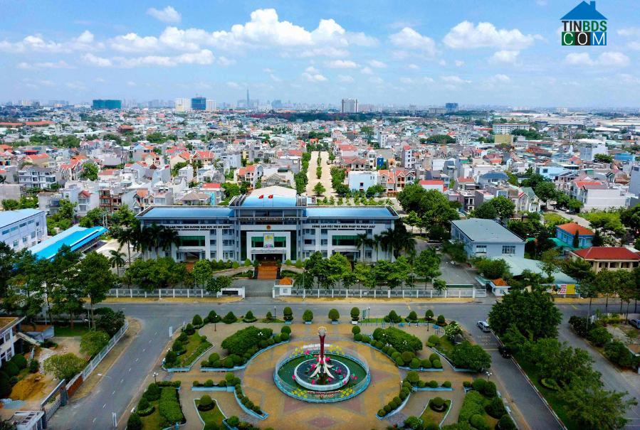 Khi mức sống tăng, nhu cầu được sống trong căn hộ chung cư cao cấp của người dân
Bình Dương cũng tăng (Ảnh minh họa: I nternet)