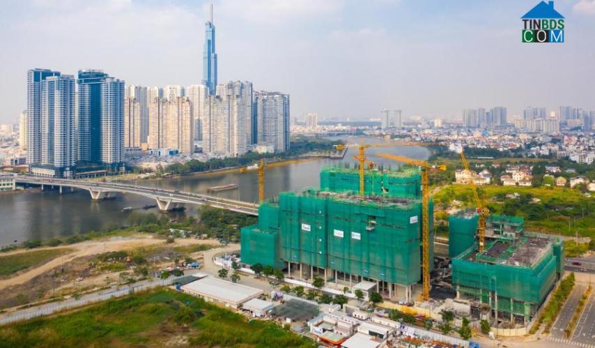 Hoạt động M&A bất động sản trong nửa đầu năm 2021 gặp nhiều khó khăn do Covid-19