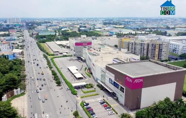 Dọc QL13 là khu vực 