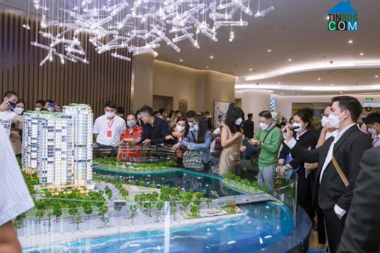 Nhà mẫu dự án The Aston Luxury Residence tại TP Nha Trang nhận được sự quan tâm lớn của khách hàng. Ảnh Tập đoàn Danh Khôi