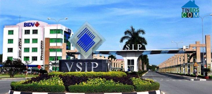 VSIP 1 là một trong những KCN hiện đại kiểu mẫu ở Bình Dương, thu hút các nhà đầu tư trong và ngoài nước.