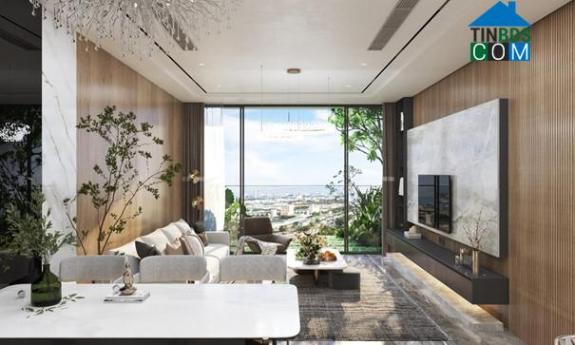 Ban công tràn viền phòng khách và phòng ngủ