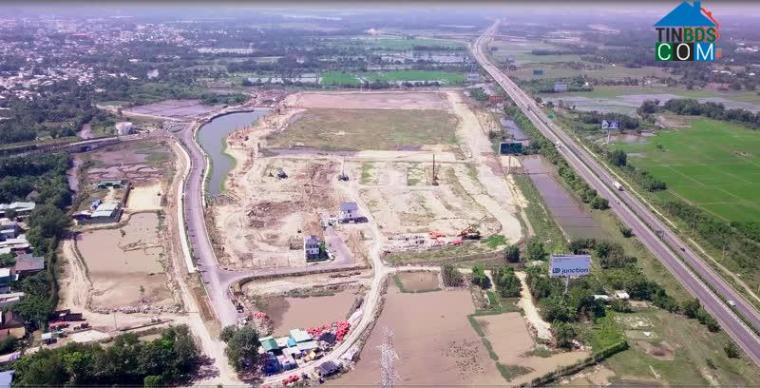 Dự án iD Junction đang trong giai đoạn làm móng và hạ tầng, đã có nhà mẫu