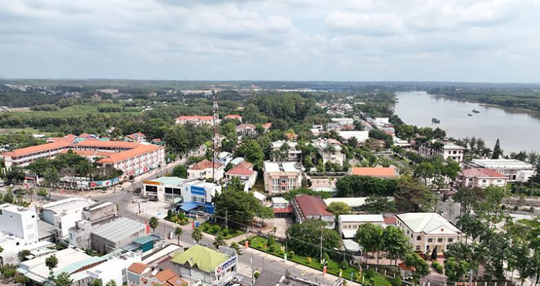 Một góc khu trung tâm thị xã Tân Uyên, nơi đang được đầu tư rất lớn cho hệ thống hạ tầng và tiện ích xã hội, giúp gia tăng giá trị cho bất động sản.