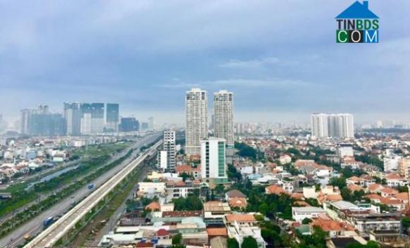 Giá bất động sản TP.HCM “thoát ly” thu nhập của nhiều người