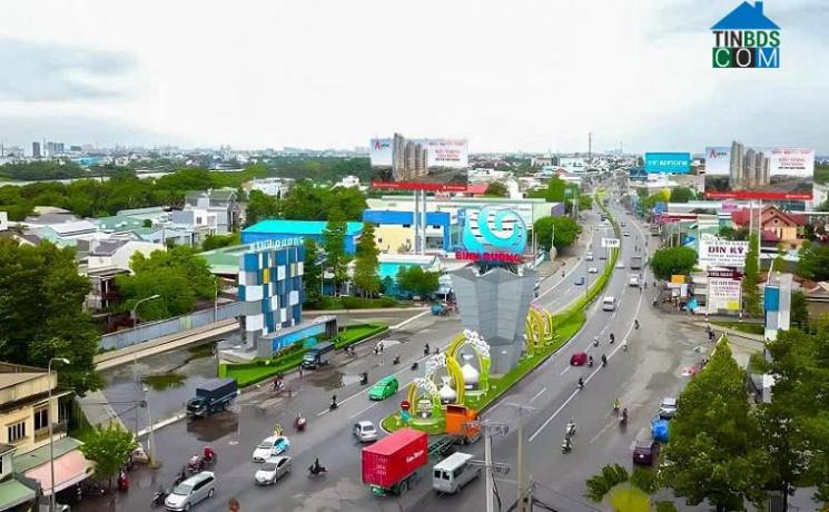 Ảnh Thuận An trở thành khu vực đáng đầu tư nhất năm 2022 khi quốc lộ 13 chính thức khởi công