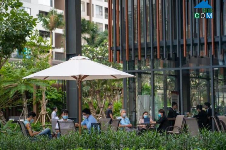 Ảnh Nhu cầu tìm mua căn hộ giá trung cấp tại TP.HCM tăng mạnh