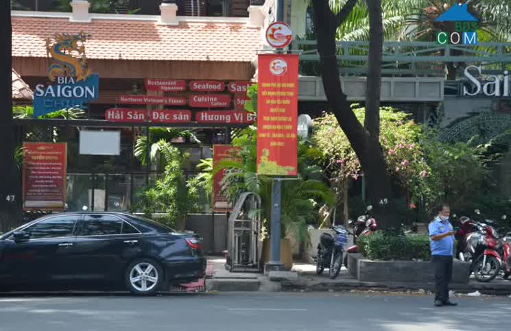 Ảnh Giá thuê mặt bằng bán lẻ TP.HCM phục hồi