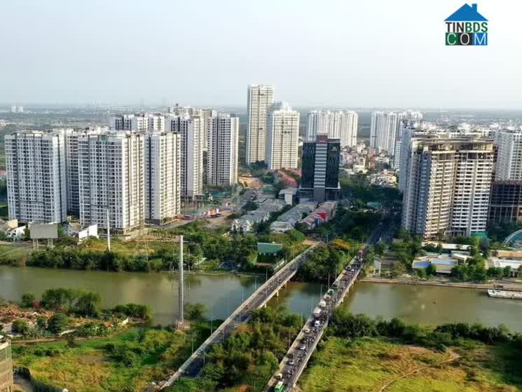 Ảnh Thanh khoản thị trường giảm khi giá nhà đất leo thang
