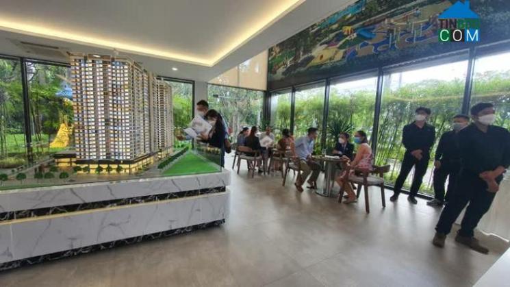 Ảnh Khó kiếm căn hộ giá dưới 50 triệu/m2 tại TP.HCM