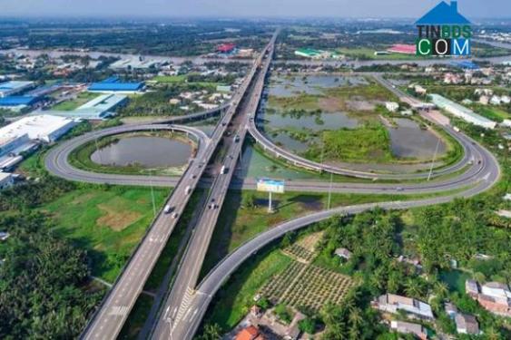 Hạ tầng giao thông tại Long An thay đổi bứt phá