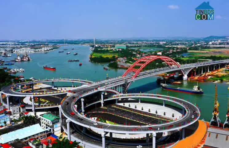 Cầu Hoàng Văn Thụ bắc qua sông Cấm - công trình giao thông cấp đặc biệt tại Hải Phòng