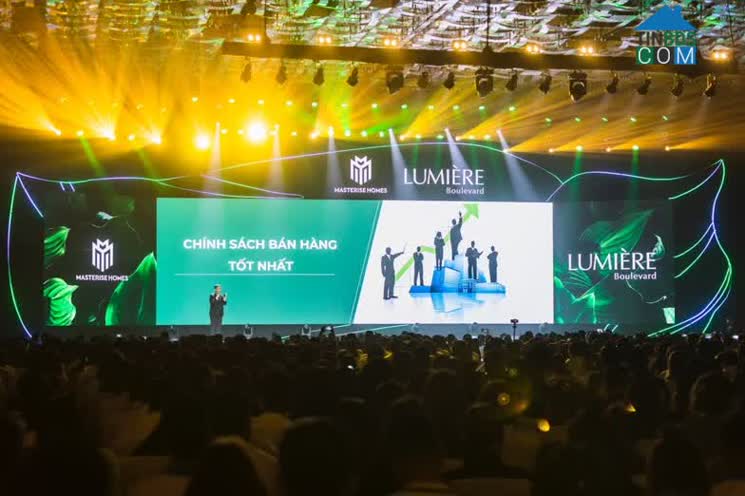 Các chiến binh tinh nhuệ sẵn sàng mang LUMIÈRE Boulevard ra thị trường với các chính sách bán hàng tốt nhất