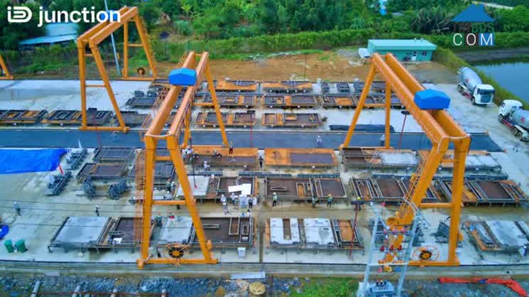 Dàn cẩu thép chuyên dụng tại bãi đúc precast