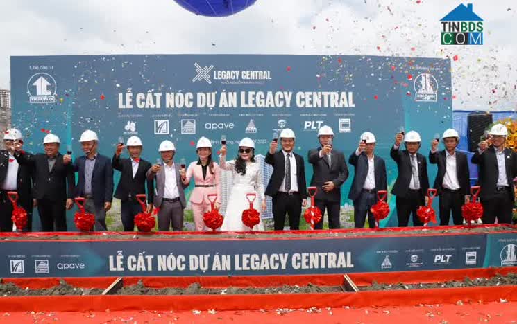 Ảnh Dự án căn hộ Legacy Central cất nóc vượt tiến độ