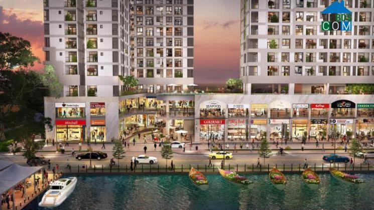 Một đại lộ shop thương mại với thiết kế ấn tượng lấy cảm hứng từ Bến phố giải trí Asiatique sắp xuất hiện ở khu vực Bến Bình Đông với hơn 30 thương hiệu F&B, thời trang, giải trí,... đã tham gia liên kết thương hiệu (MOU).