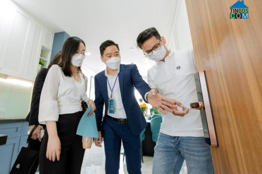 Căn hộ được bàn giao hoàn thiện cơ bản nội thất cao cấp của Hafele, An Cường, America standard…