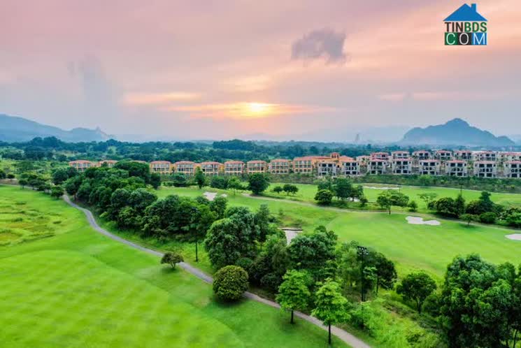 Bất động sản trong sân golf là nơi