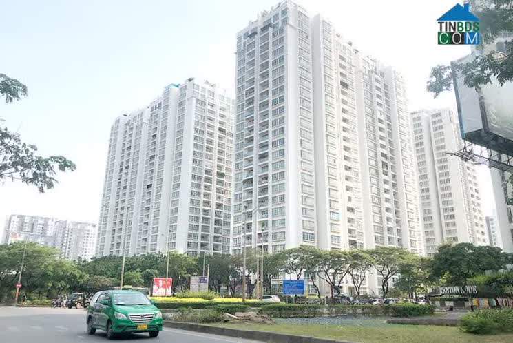 Ảnh Hà Nội: người mua "cụt hứng" do loạt dự án căn hộ mới có giá quá cao