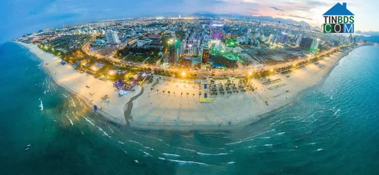 Đà Nẵng đang từng bước chuyển mình trở thành đô thị biển thu hút trên thế giới