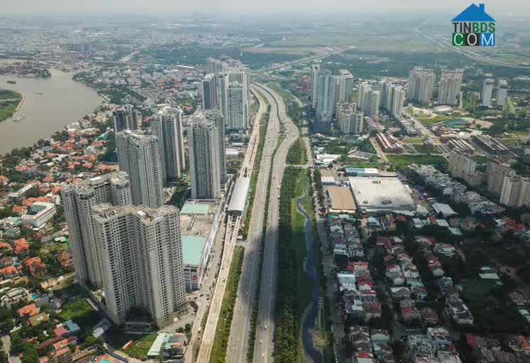 Các dự án chung cư đã hoàn thiện đang được tìm kiếm sôi động trên thị trường nhờ lợi thế giá bán .