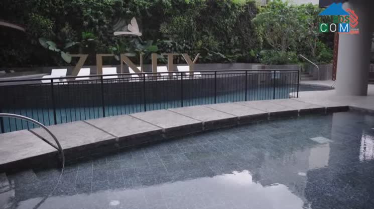 Bể bơi nội khu dự án Zenity Quận 1